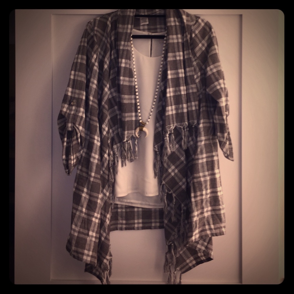 NWOT Boutique style fall jacket with fringe collar